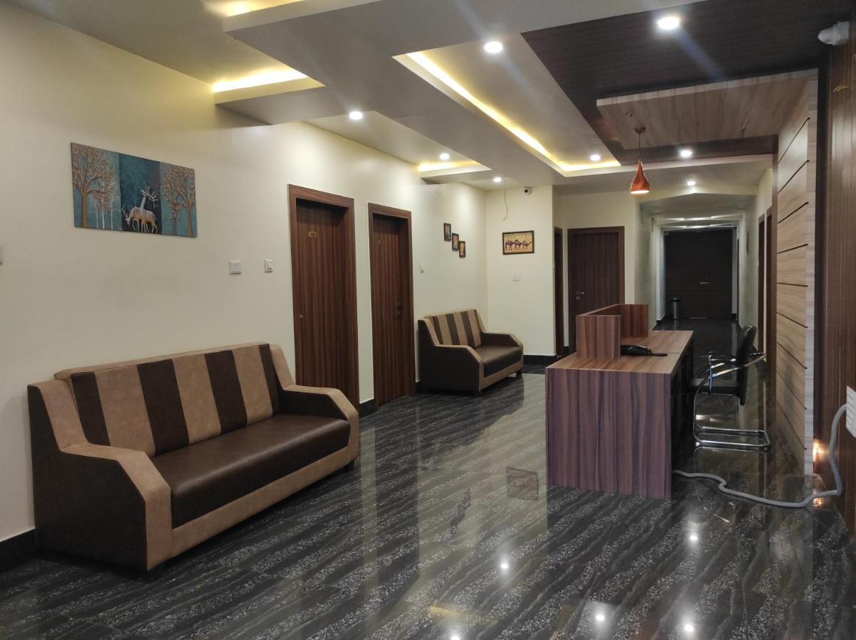 Hotel Paradise - Biswanath Chariali Bishnath Dış mekan fotoğraf